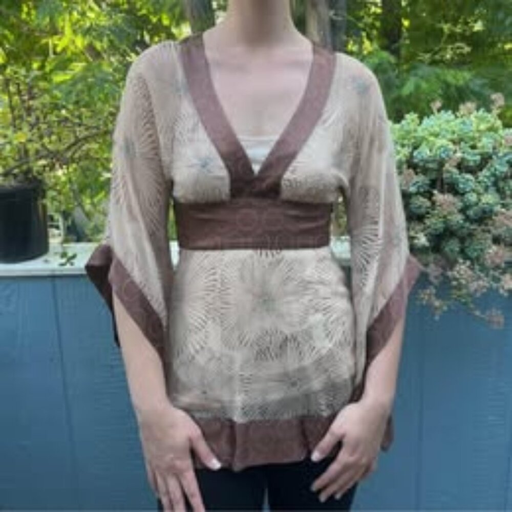 Bebe Flowy Top